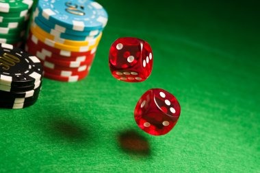 Live-dealer game round showing blackjack table outcome